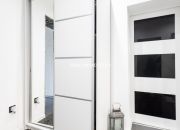 Tyniec, dom po remoncie z tarasem i działką 572 m2 miniaturka 13