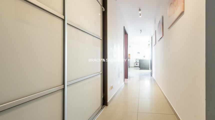 Pszczelna: 100m2 + 2 balkony, 2 miejsca parkingowe miniaturka 21