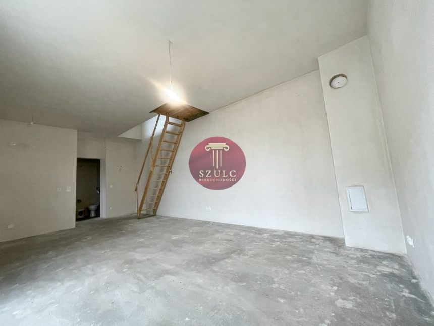 Segment w kameralnej okolicy z ogródkiem miniaturka 4