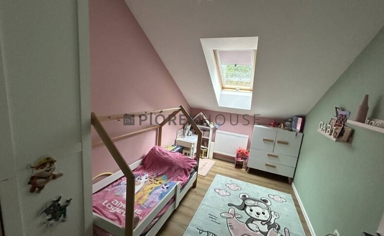 5-pokojowe mieszkanie w Markach miniaturka 9