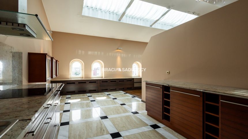 Kraków Stare Miasto, 11 420 zł, 169.1 m2, 3 pokoje miniaturka 7