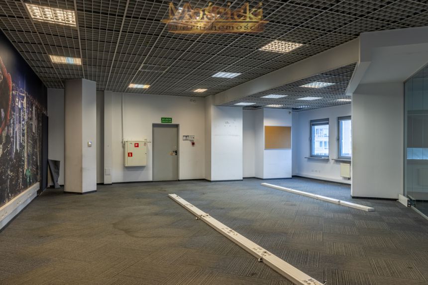 Wynajmę lokal biurowy 320m2 Ursynów Ken 36 miniaturka 3