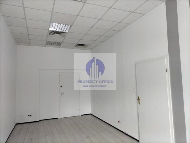 Włochy: biuro/usługi 40 m2 miniaturka 2