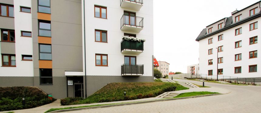 Pachnące nowością mieszkanie z 2 sypialniami, 2 miejscami parkingowymi i piwnicą miniaturka 13