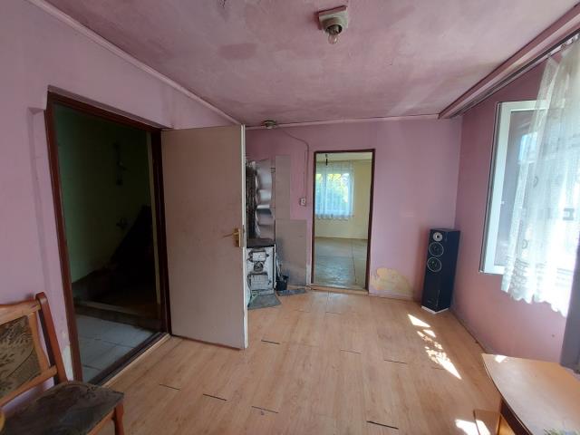 Wymysłów, 360 000 zł, 64 m2, do remontu kapitalnego miniaturka 6
