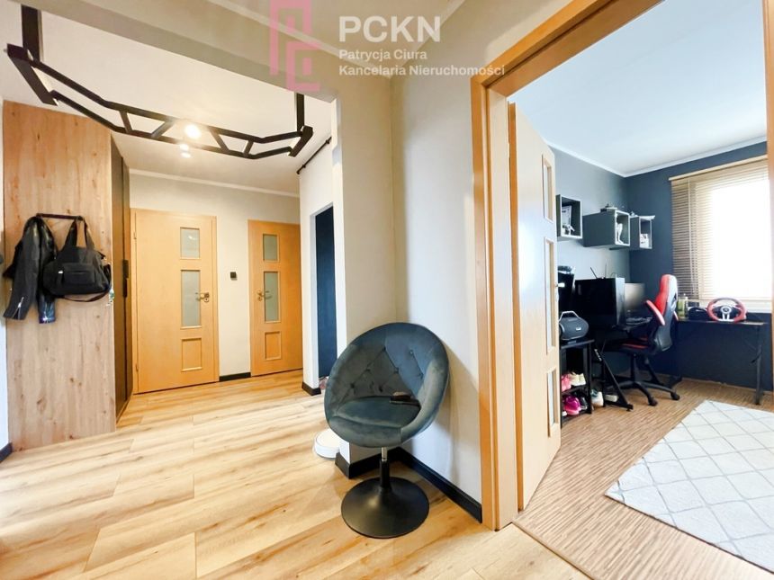 Zadbane 3 pokoje na ZWM – 10. piętro, 60 m² miniaturka 10