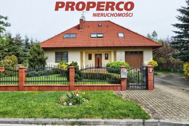 Dom 4 pokoje, pow. 197 m2, Górno
