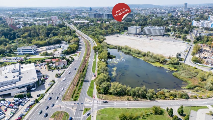 Akademik / Hotel / Biurowiec / Lok. niemieszkalne - zdjęcie 1
