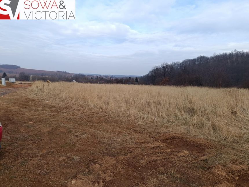 Uzbrojona działka 4 km od Wałbrzycha miniaturka 4