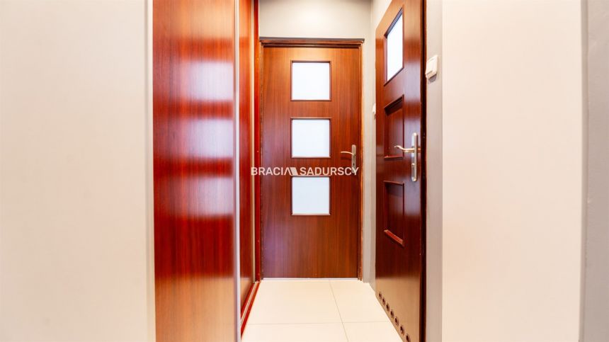 Mieszkanie 3 pokoje z balkonem Mistrzejowice miniaturka 12