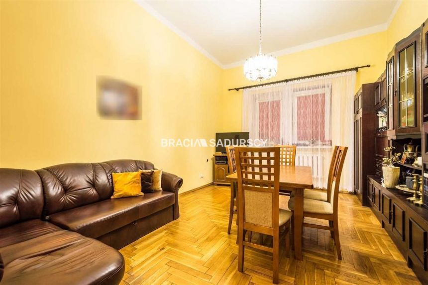 3 pok w samym centrum ul. Krowoderska - zdjęcie 1