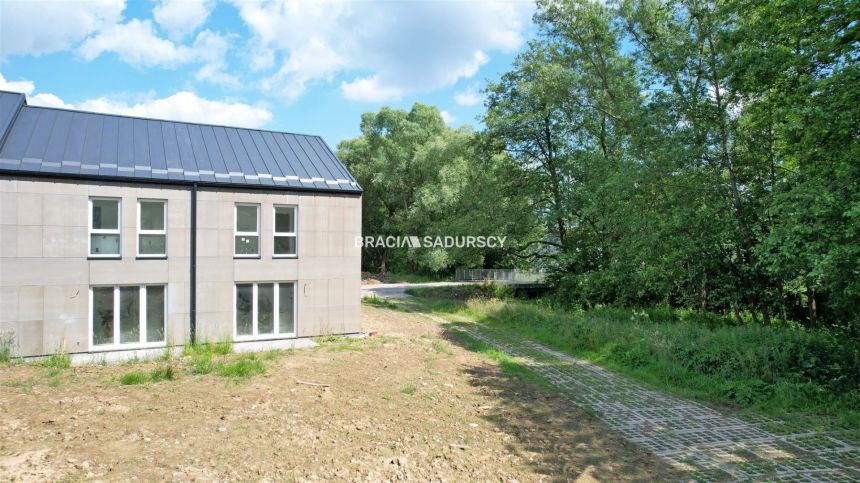 Dwupoziomowy apartament w Łodygowicach miniaturka 23