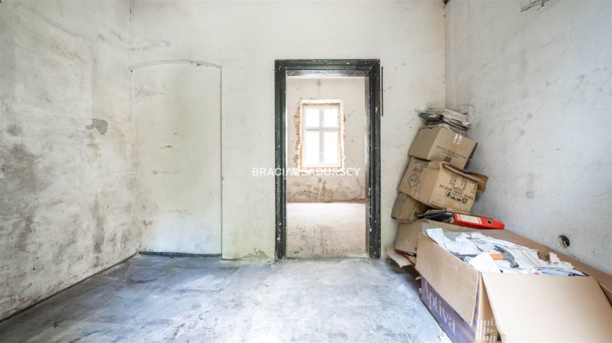 Lokal 18,47 m² | Stare miasto | Oficyna miniaturka 8