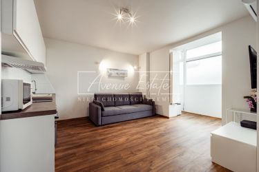 Gdynia Śródmieście, 890 000 zł, 48.72 m2, 5 pokoi