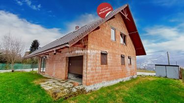 Beskid Żywiecki - dom jednorodzinny w Hucisku.