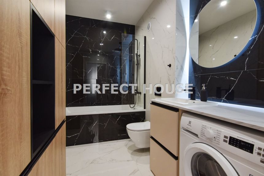 Apartament z balkonem na Marcelinie miniaturka 12