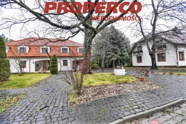 Dom 340 m2 z pensjonatem 800 m2, Rusiec, Nadarzyn