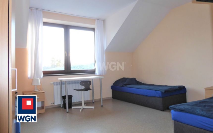 Częstochowa Mirów, 3 900 zł, 154 m2, 5 pokoi miniaturka 1