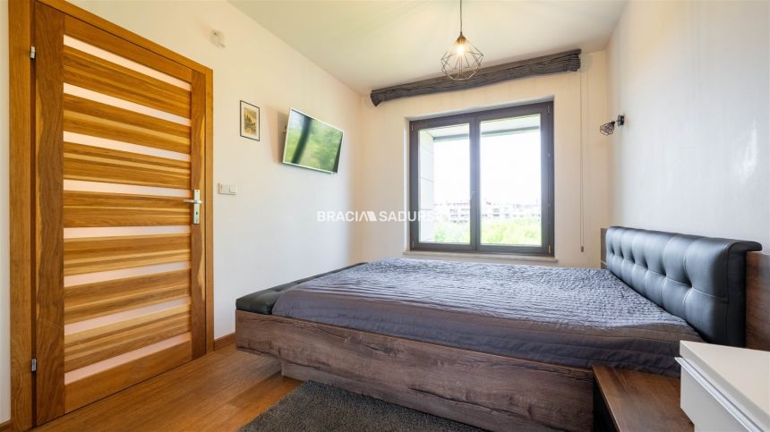 ul. Przedwiośnie | Przestronny salon | Duży balkon miniaturka 17