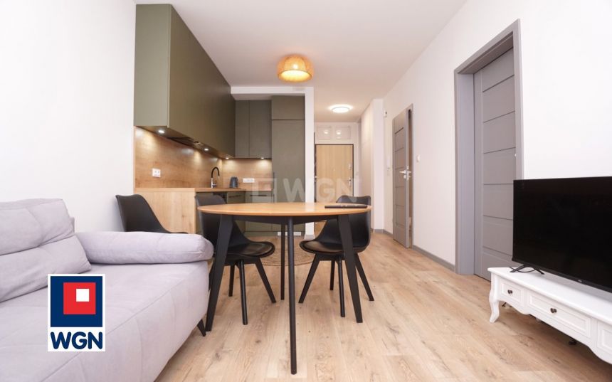 Piotrków Trybunalski, 2 000 zł, 42 m2, z garażem - zdjęcie 1