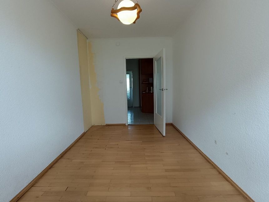 4 pokoje, widna kuchnia, ul. Romualda (os. KSM) miniaturka 19
