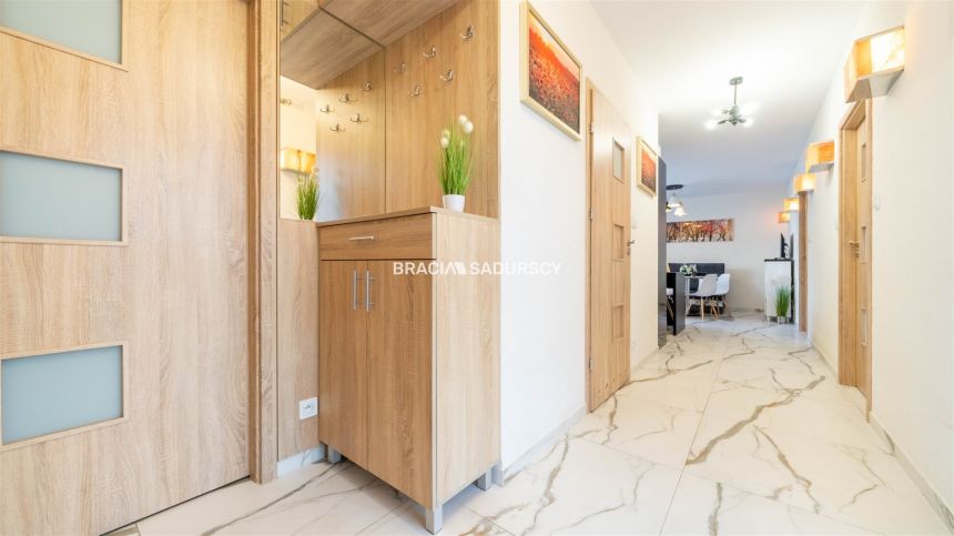 Nowoczesny 4-pokojowy apartament, Nowy Bieżanów miniaturka 28