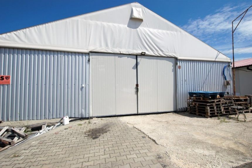 Hala do wynajęcia 270 m2 miniaturka 2