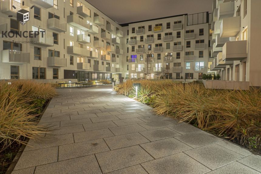 2 pokoje z balkonem i garażem w Centrum miniaturka 13