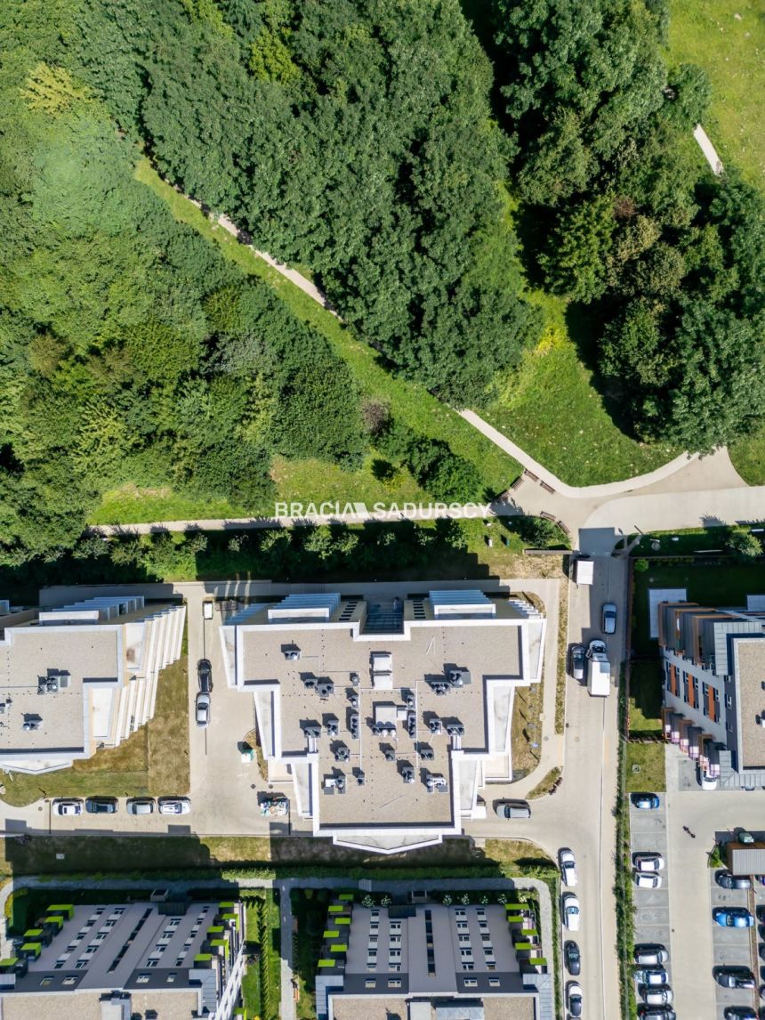 Mieszkanie z Imponującą Wysokością Pomieszczeń! miniaturka 5