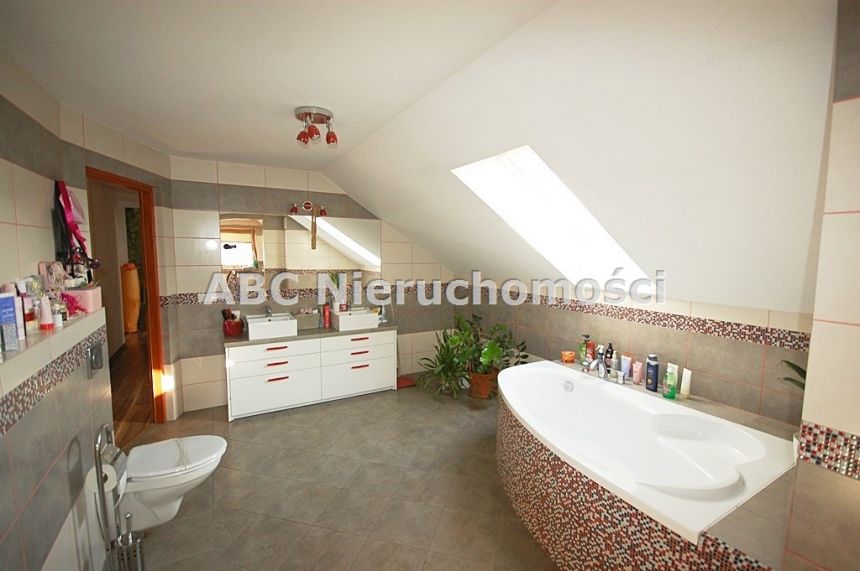 Wysoka, 849 000 zł, 193.3 m2, jasna kuchnia z oknem miniaturka 27