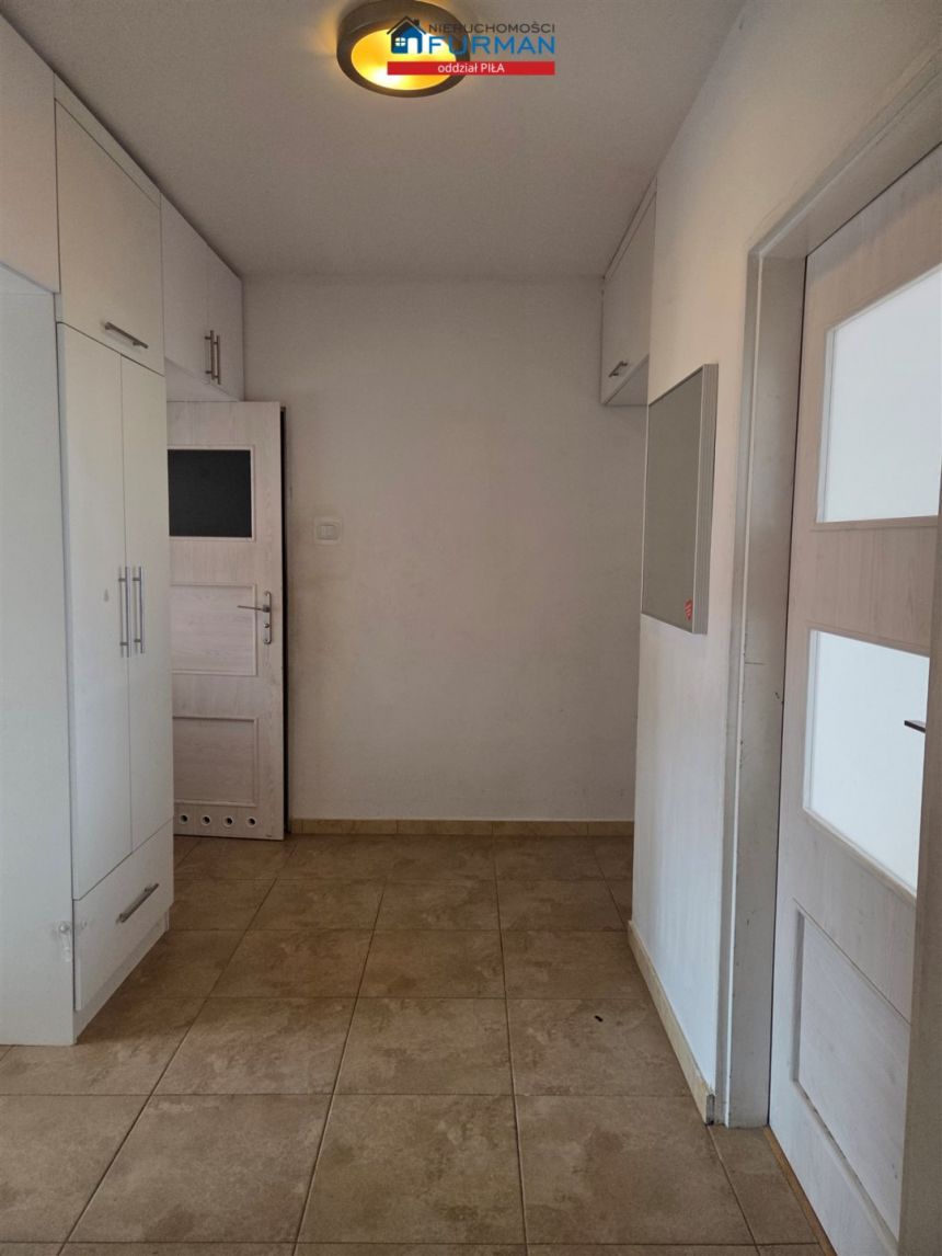 Mieszkanie 62 m2  3 pokoje, 1piętro , duża loggia miniaturka 9