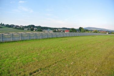 Działka około 2000 m2 Bęczków