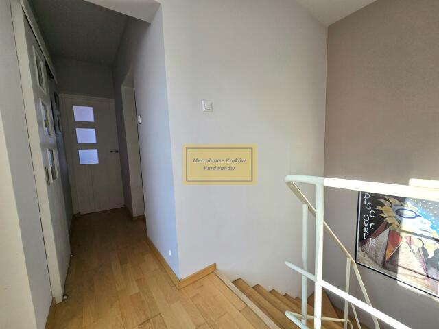 Przestronne mieszkanie na kameralnym osiedlu. miniaturka 10