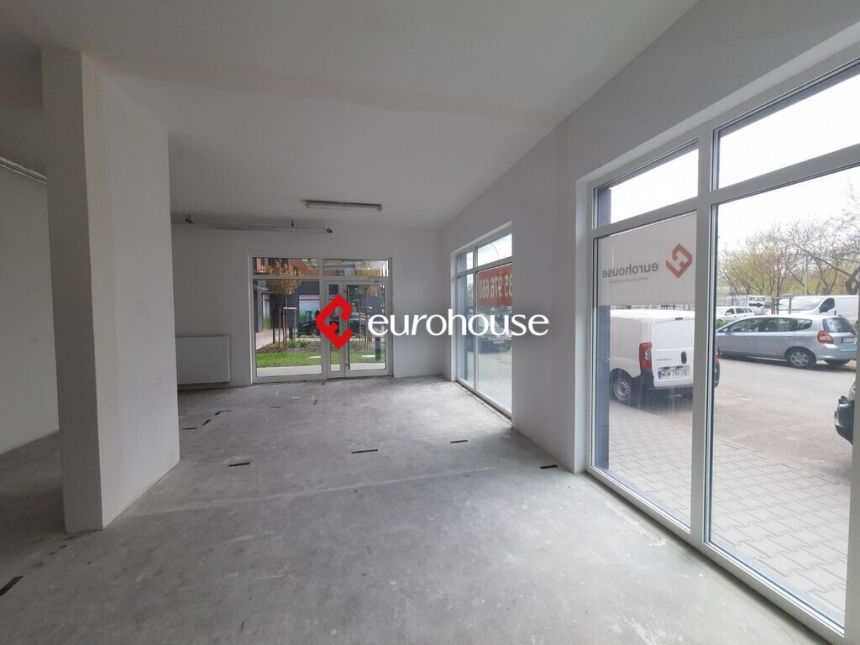 Lokal 57m2 do wynajmu na Bemowie miniaturka 4