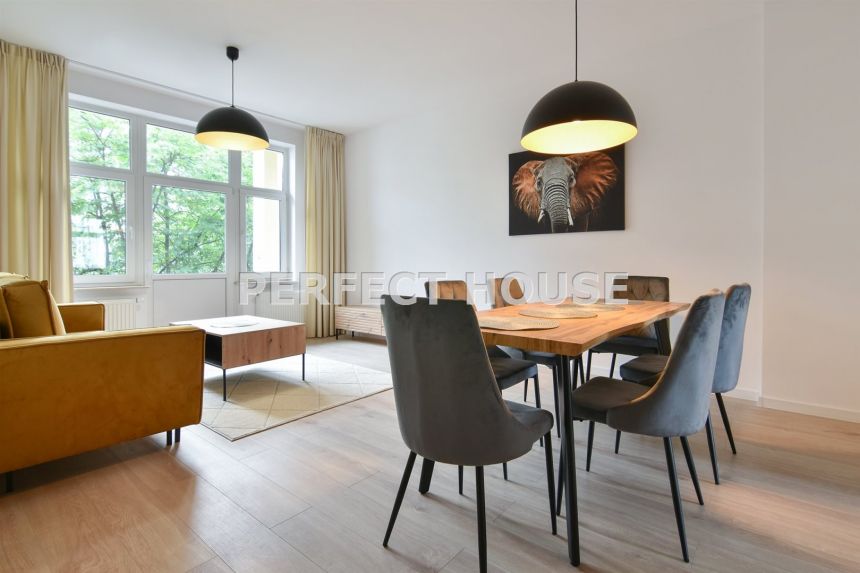 KOMFORTOWY APARTAMENT W KAMIENICY miniaturka 3