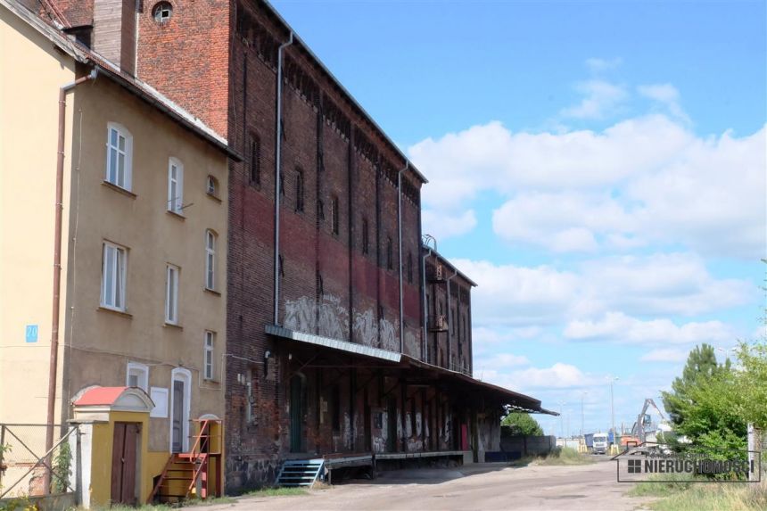 Budynek elewatora zbożowego w Szczecinku. miniaturka 5