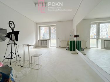 Na sprzedaż mieszkanie 2 pok. w samym rynku!