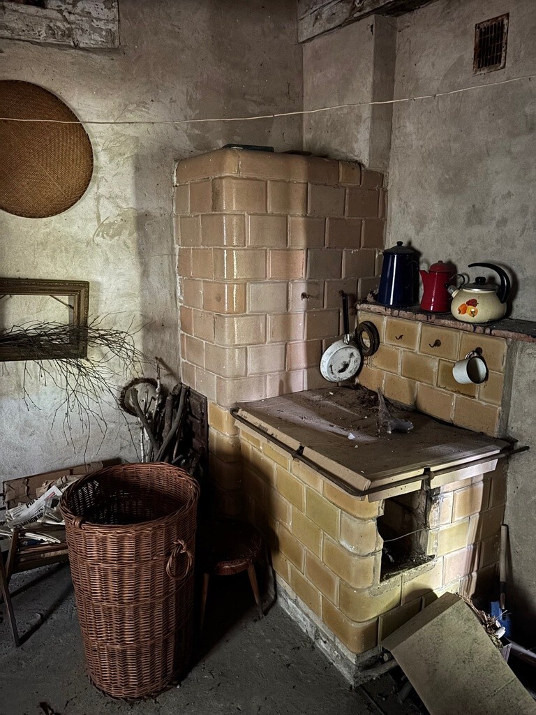 Działka letniskowa z domkiem w lesie blisko rzeki miniaturka 7
