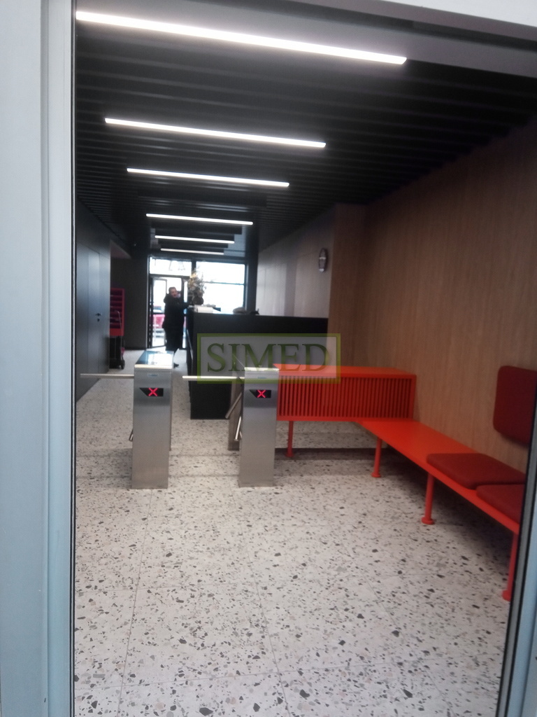 Biuro , pełna infrastruktura ,ochrona ,dostęp24h miniaturka 12