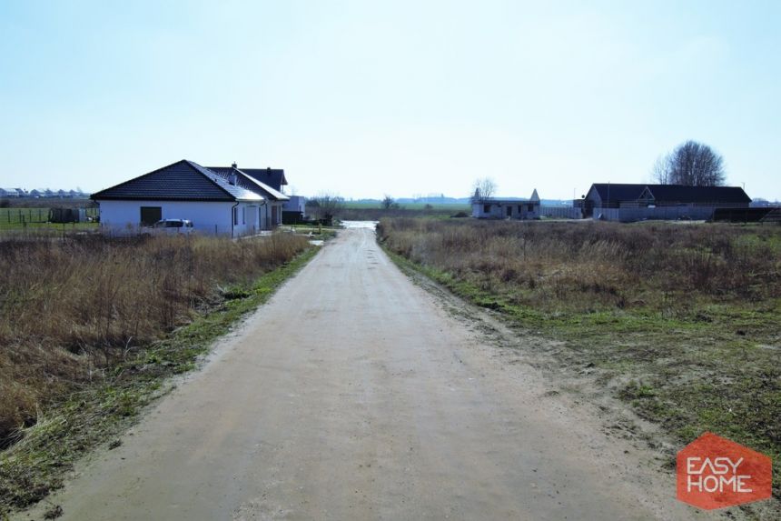 Piękna działka budowlana, uzbrojona k. Gniezna miniaturka 5