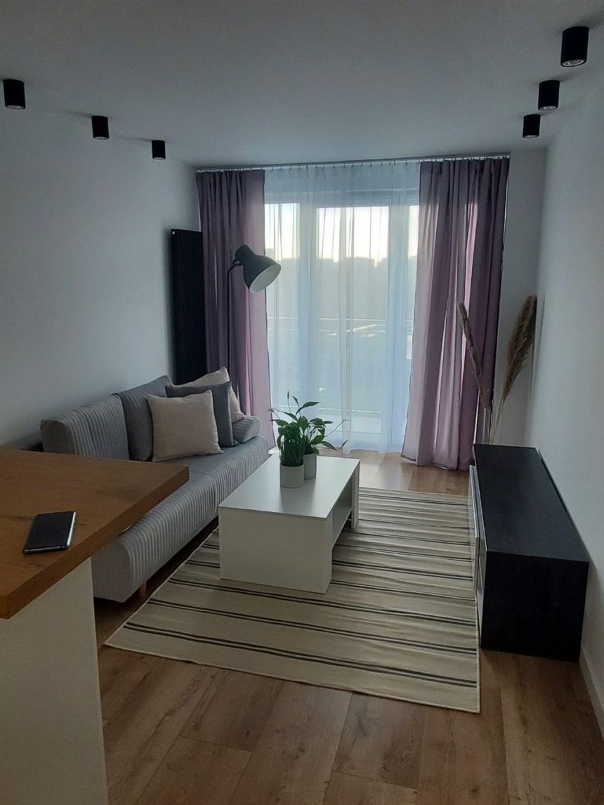 apartament z klimatyzacją i garażem podziemnym - zdjęcie 1