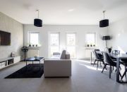 Nowoczesny salon 40m2/2balkony/garaz/piwnica miniaturka 2