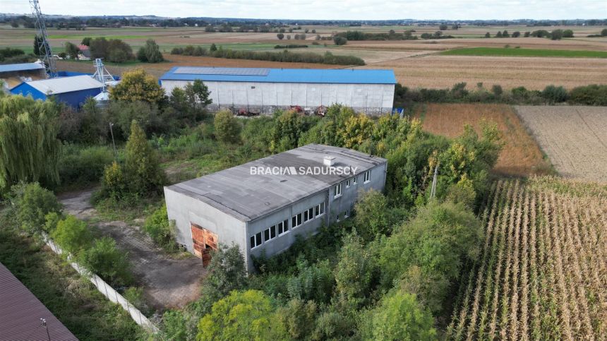 Siedliszowice pow. tarnowski - hala prod. 400 m2. miniaturka 3