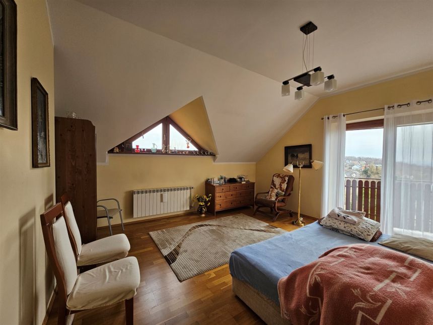 Zadbany dom w Bęczarce o pow. 200m². miniaturka 21