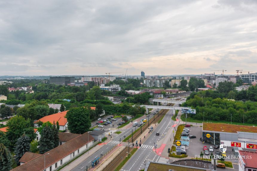 2pok M na 12-piętrze, balkon, garaż ul. Mogilska miniaturka 3