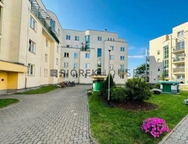 2-pokojowe mieszkanie na Ursusie miniaturka 9