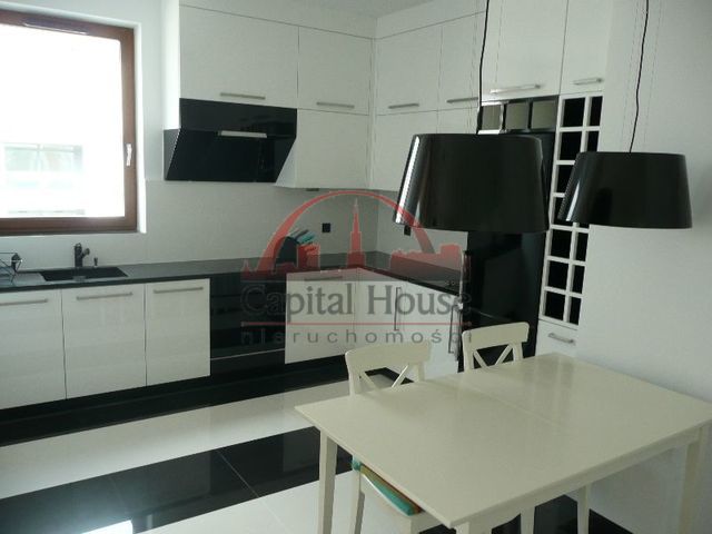 Ekskluzywny apartament 64m2 kominek garaż komórka miniaturka 4