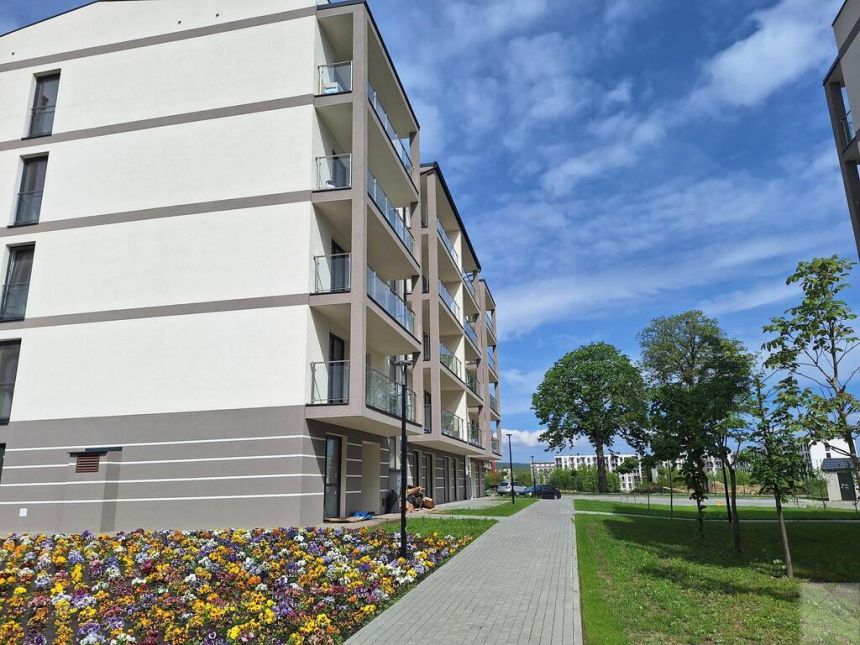 Mieszkanie I piętro w bloku miniaturka 9
