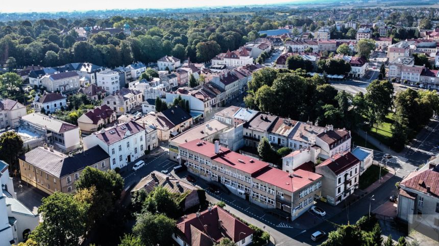 Lokal na parterze| obok Rynku | wolny od zaraz miniaturka 11