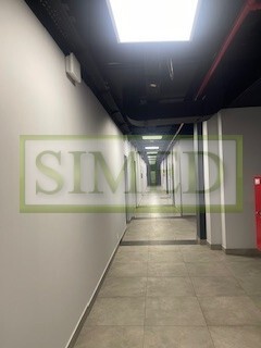 Biuro w byłej fabryce,dostęp 24h,parking,ochrona miniaturka 11